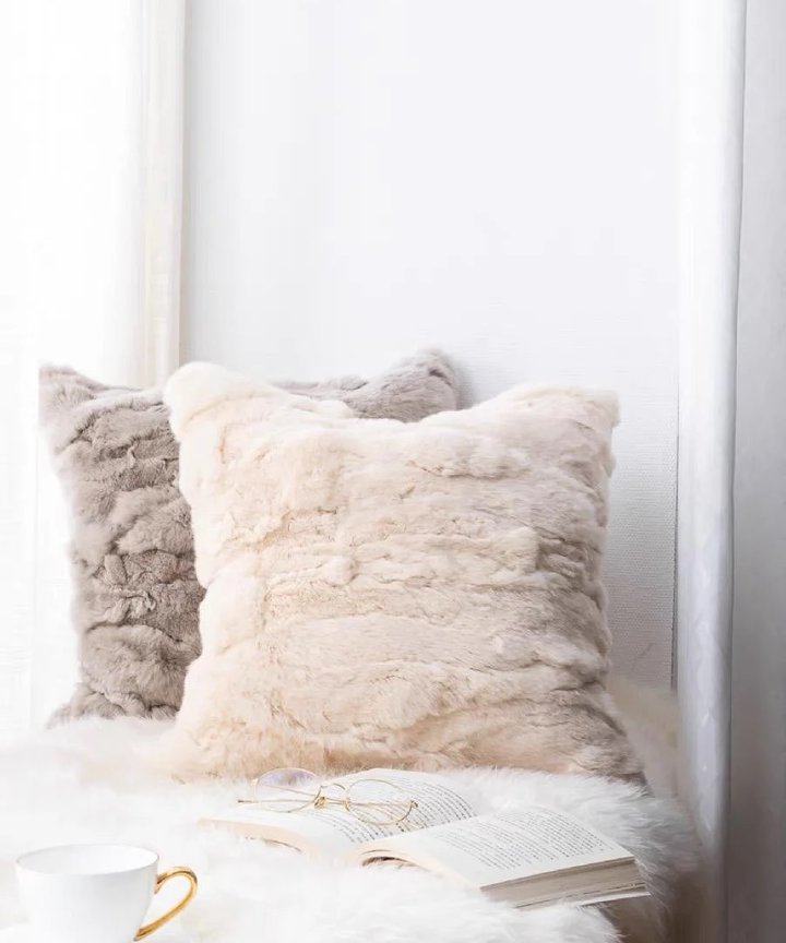 Siofra Fur Cushion
