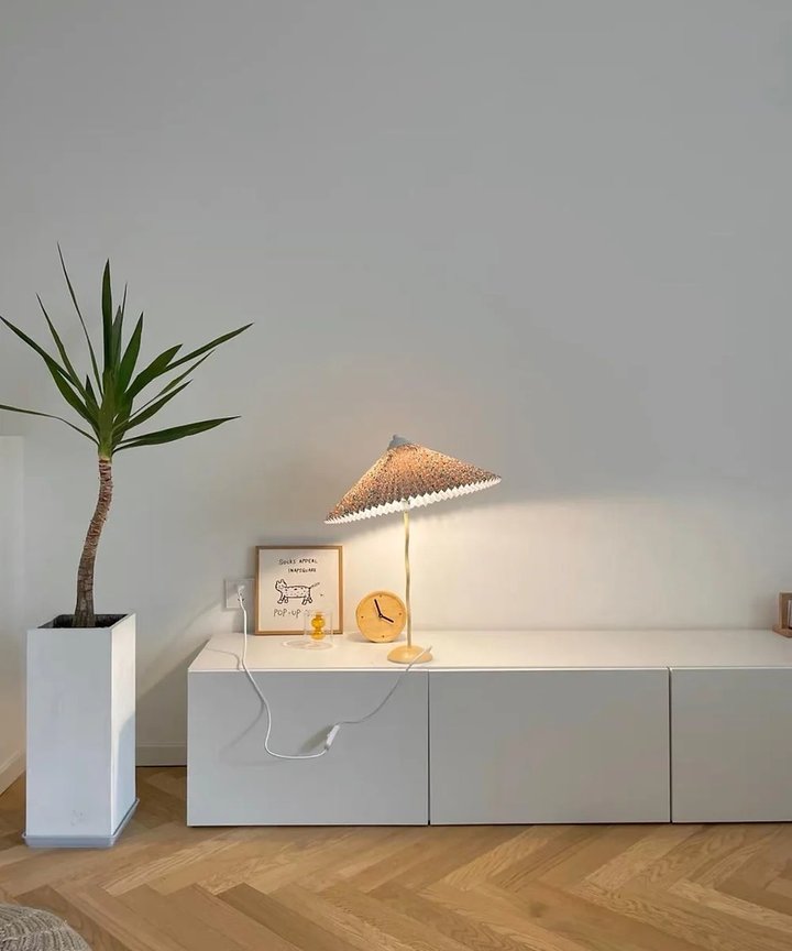 Navela Pleated Wave Lamp