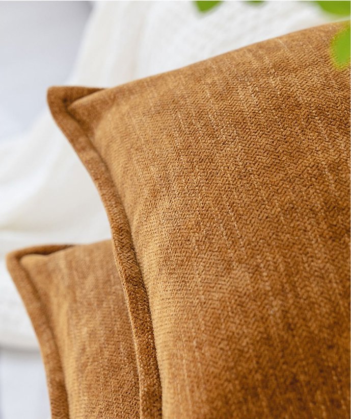 Seymour Blend Chenille Cushion - Caramel