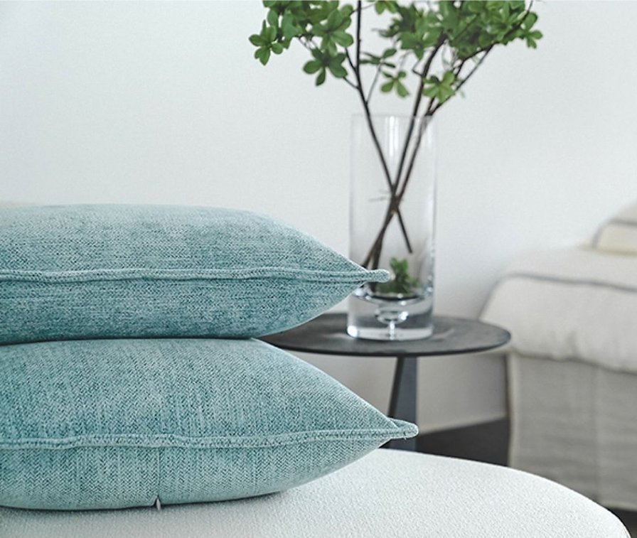 Seymour Blend Chenille Cushion - Ocean