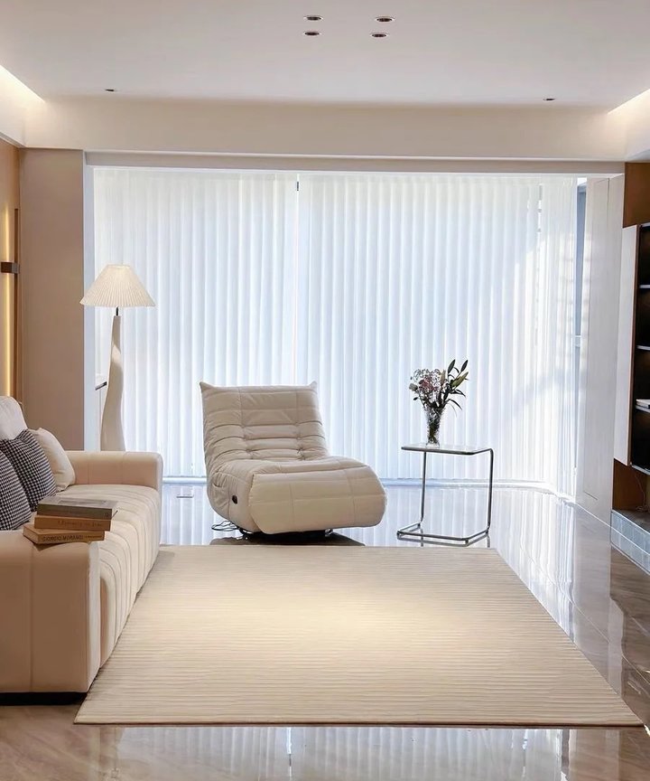 Raeanne Textured Area Rug