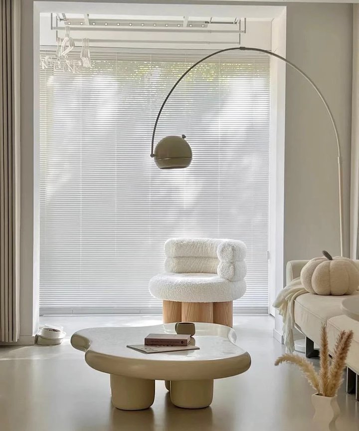 Loumire Lambwool Chair