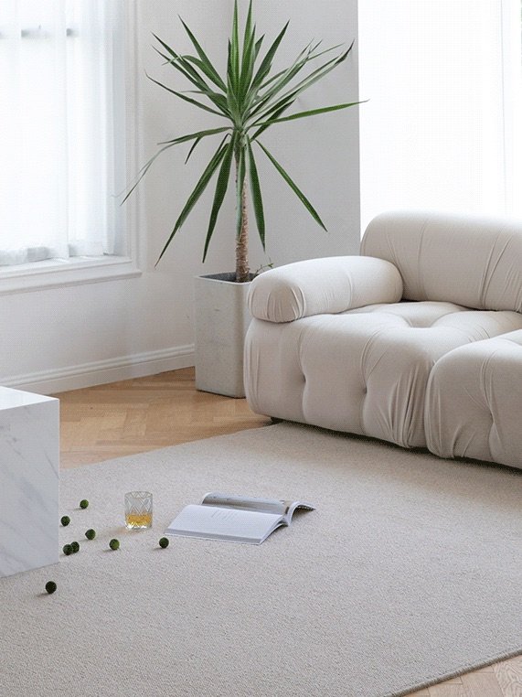 Rosaleigh Lamb Wool Rug