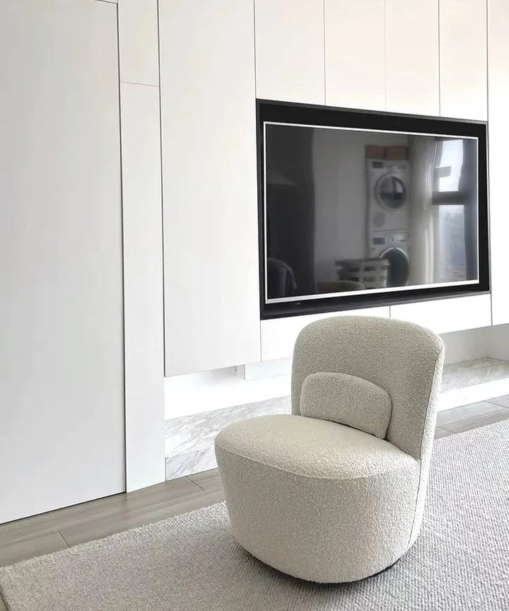 Tasmania Lounge Chair