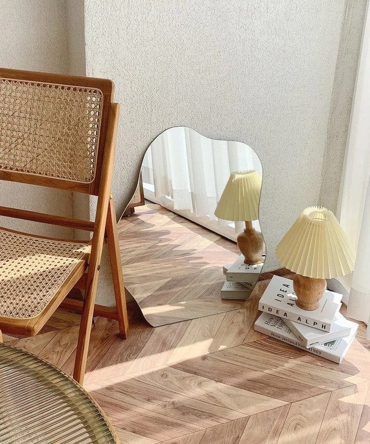 Eleonora Wave Mirror - Vanity