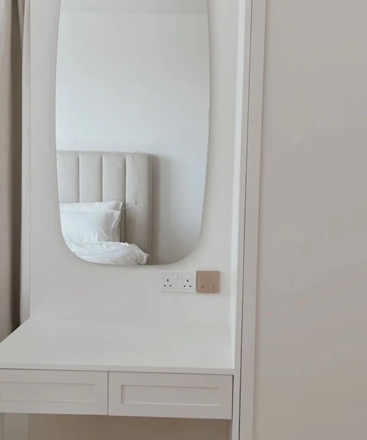Edna Rectangular Mirror - Curved Corner