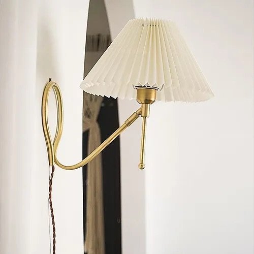 Estienne Pleated Lamp