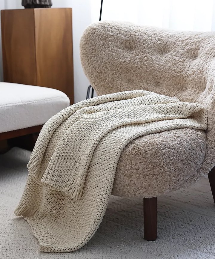 Lilith Sheepwool Lounge Chair