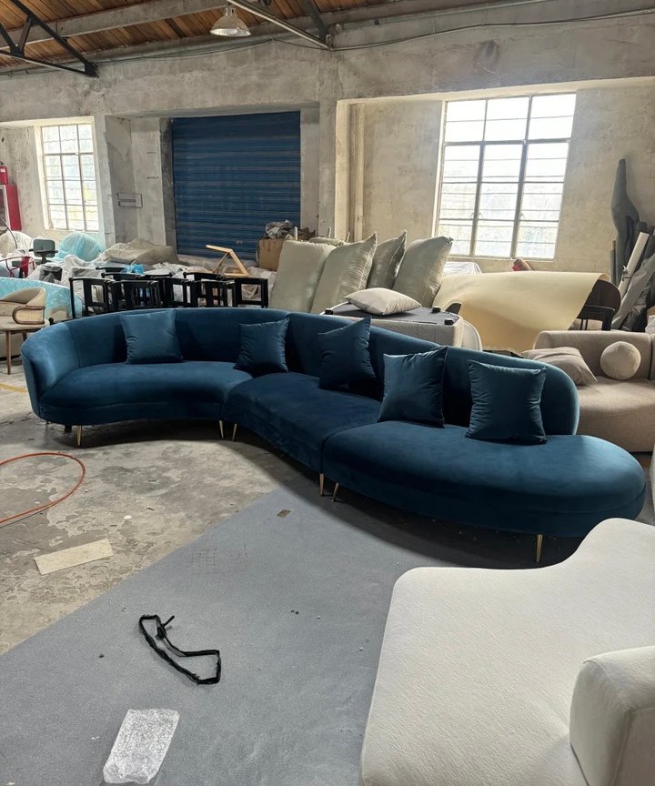 Tiberia Serpentine Sofa