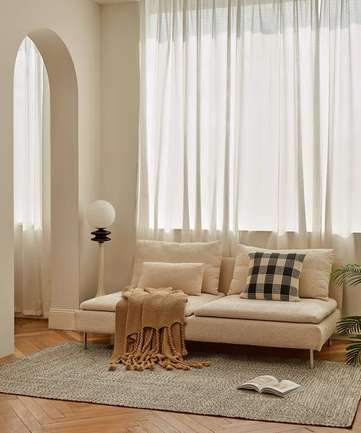 Roselyn Woven Chevron Rug