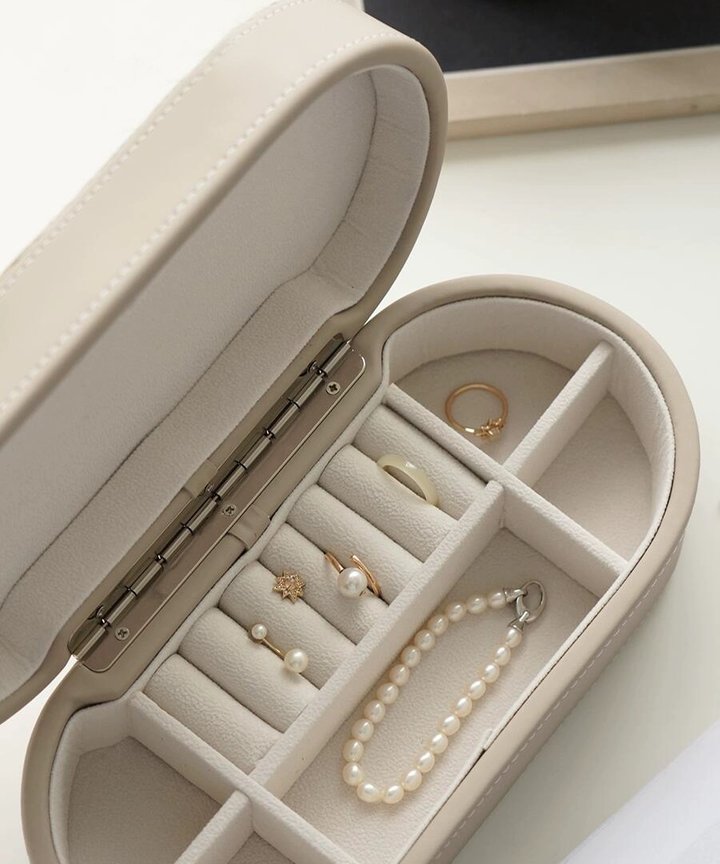 Iridessa Accessory Organiser