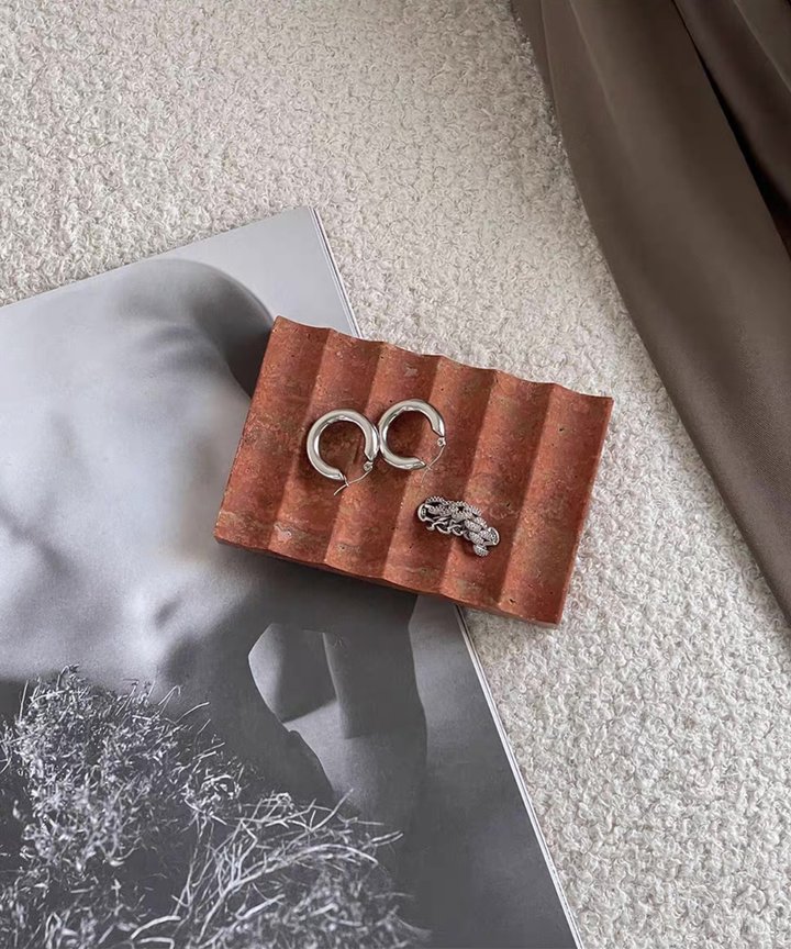 Idyllic Ribbed Tray — Backorder