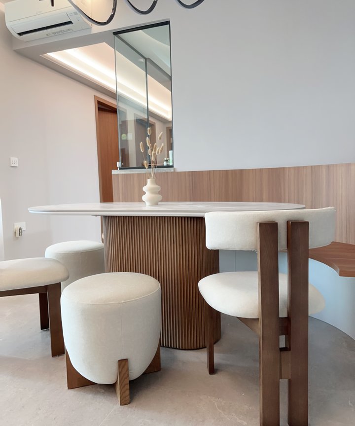 Tillie Boucle Ottoman