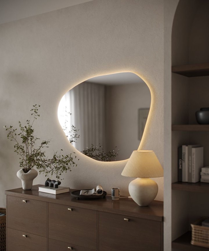 Edmira irregular Mirror - Soft Glow