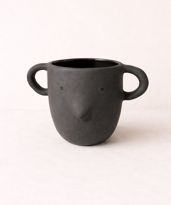 Helga Short Face Vase