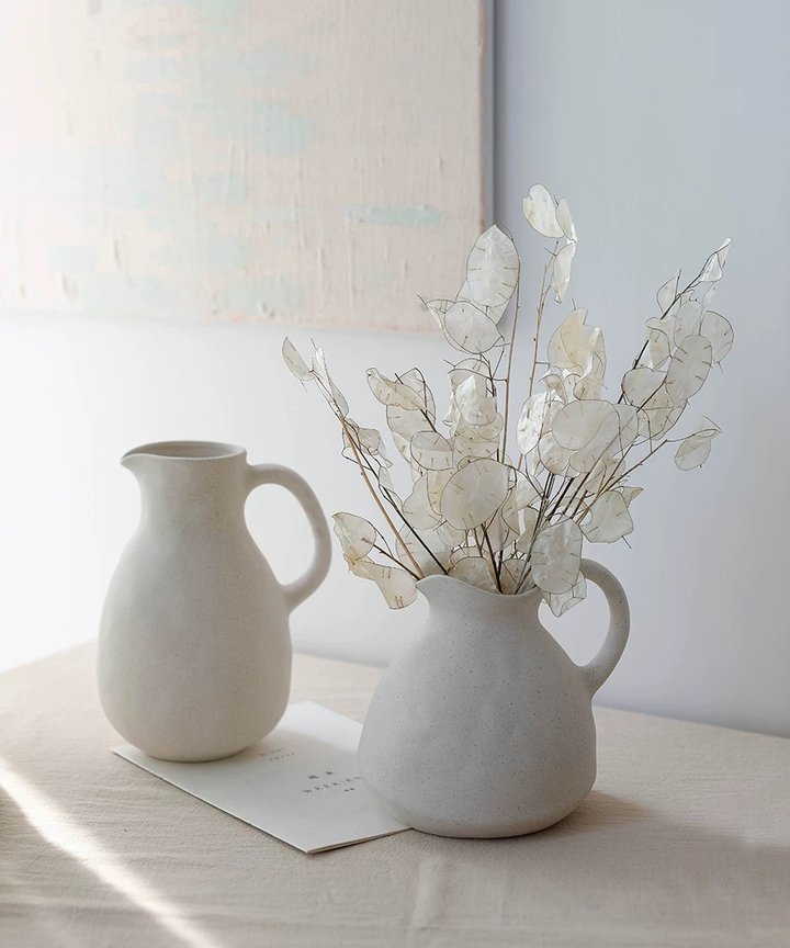 Hillary Vase