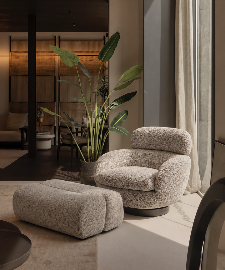 Tatillo Swivel Lounge Chair