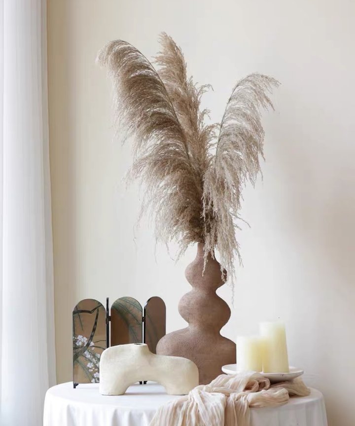 Hyacia Vase Arrangement